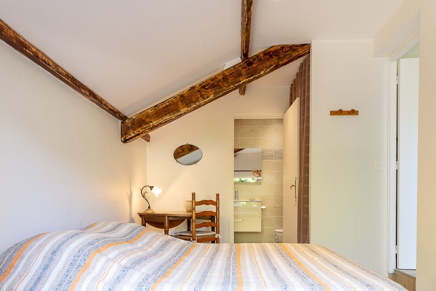 location-maison-saint-andre-les-alpes-provences-france-chambre-1-1